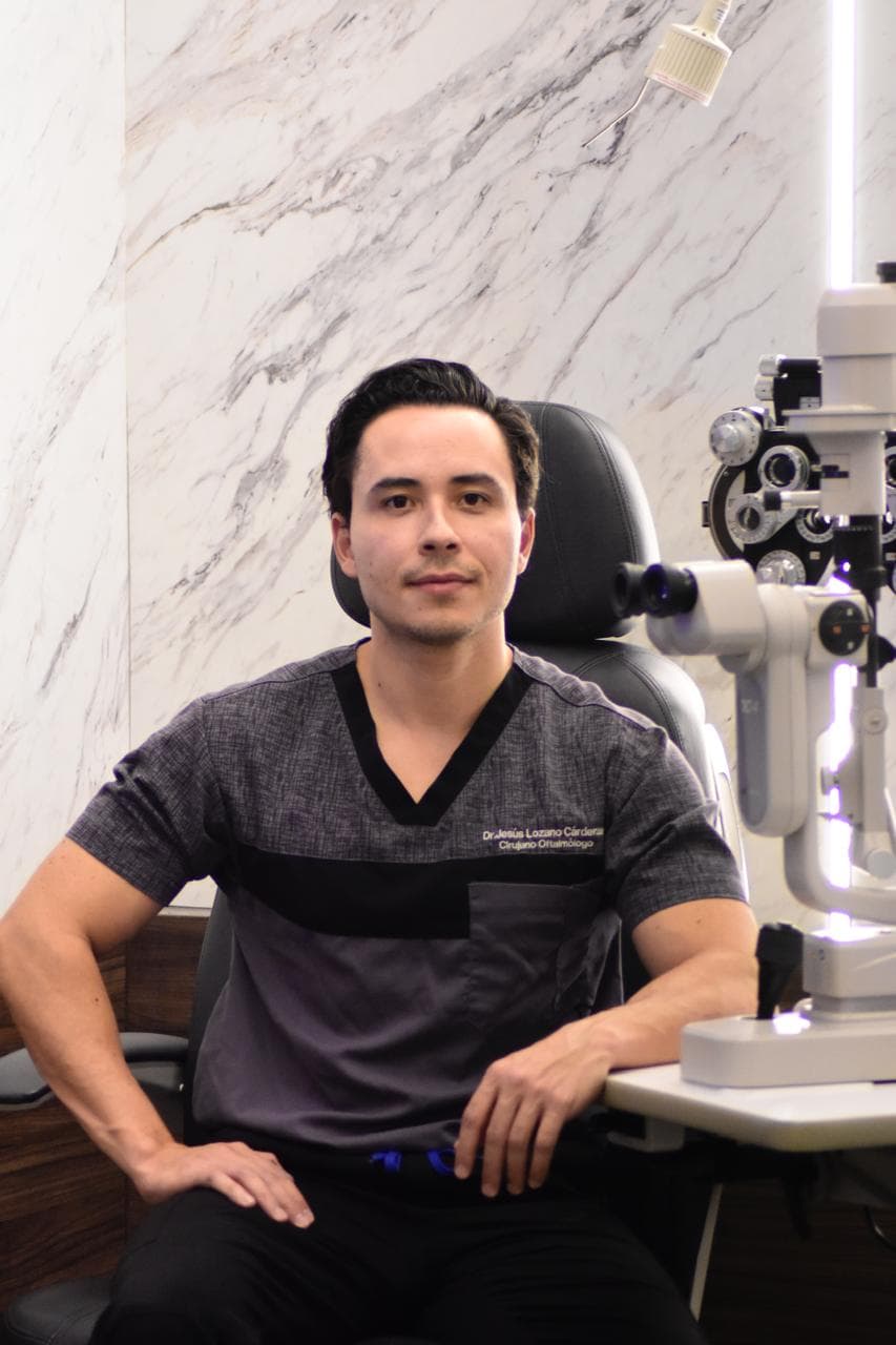 Dr. Jesús Lozano — Cirujano Oftalmólogo en Monterrey